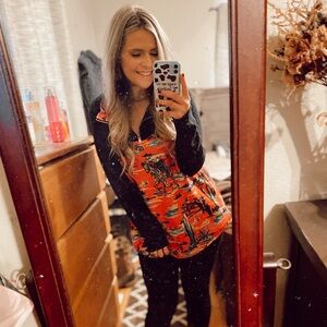 Western Style V-Neck Sweater - Red and Black